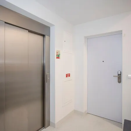 Liiiving In - Modern & Glam J Appartamento Oporto