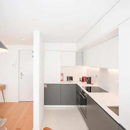 Liiiving In - Modern & Glam J 波尔图