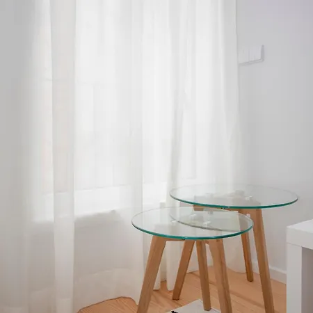 Liiiving In - Modern & Glam J * 波尔图