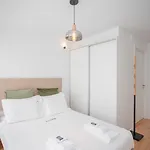 Апартаменты Liiiving In - Modern & Glam J *