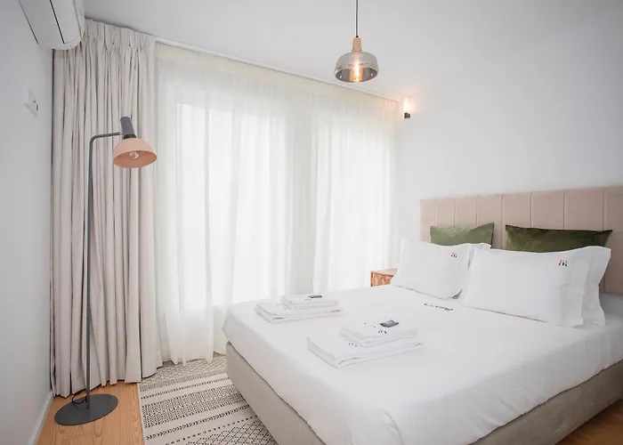 Liiiving In - Modern & Glam J Apartmán *